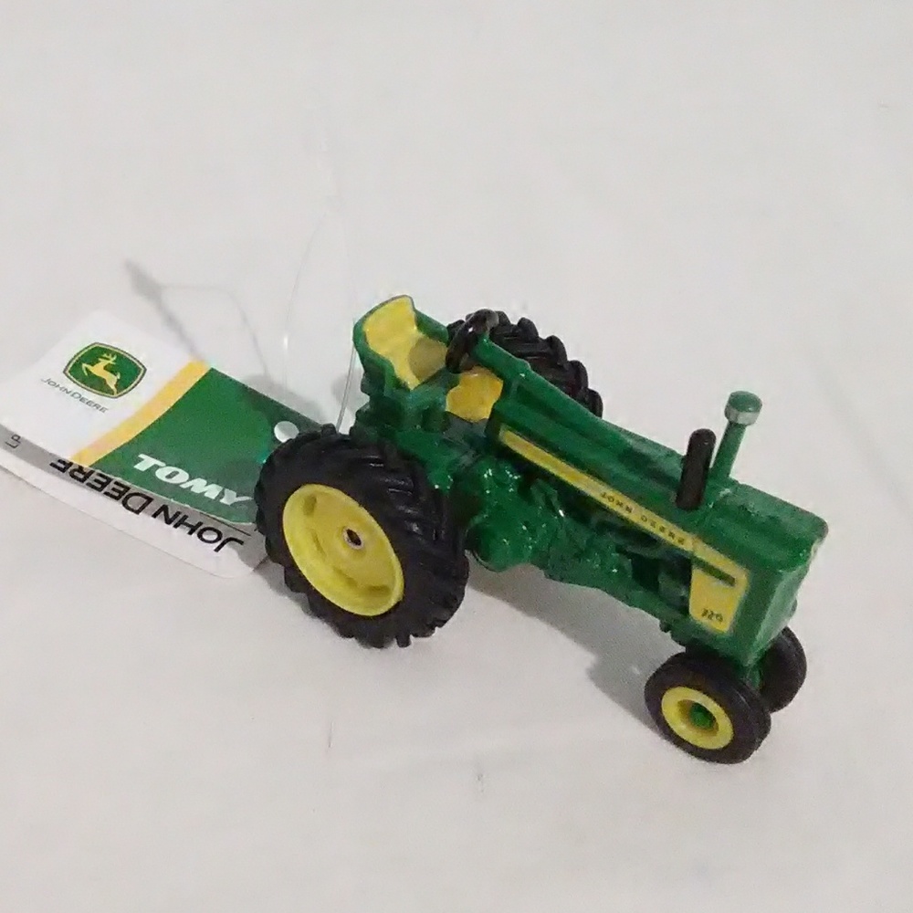 FINAL DROP! NWT John Deere Mini Die Cast Tractor